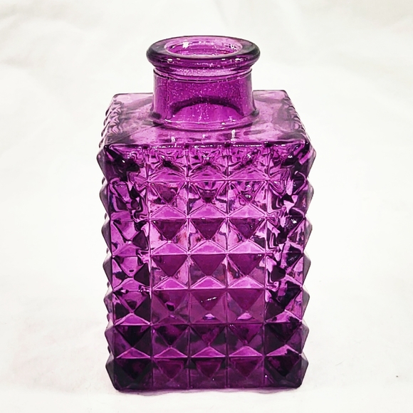 3 Vintage Amethyst Purple Glass Vases - Picture 6 of 12